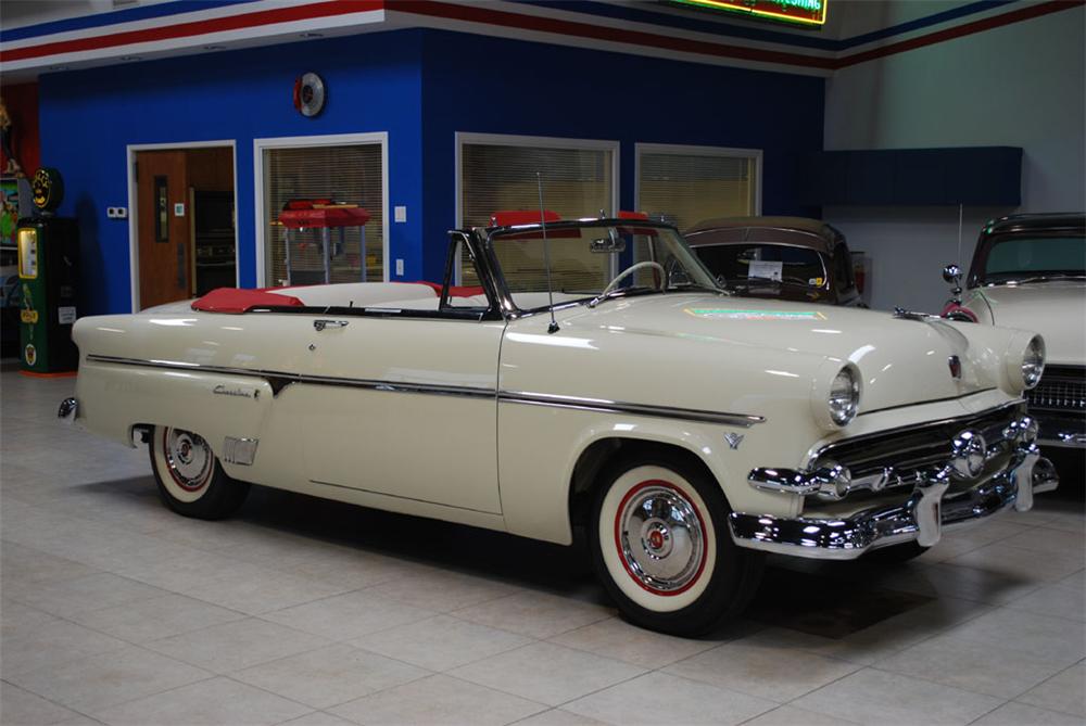 1954 FORD CRESTLINE SUNLINER CONVERTIBLE