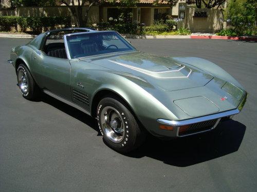 1972 CHEVROLET CORVETTE 2 DOOR COUPE