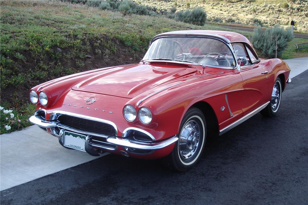 1962 CHEVROLET CORVETTE CONVERTIBLE