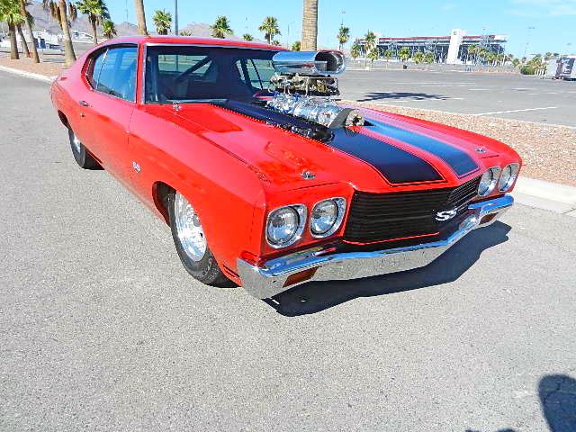 1970 CHEVROLET CHEVELLE CUSTOM 2 DOOR HARDTOP