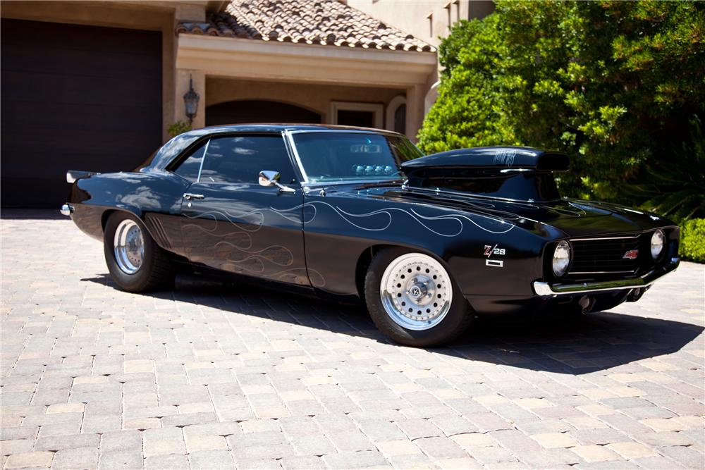 1969 CHEVROLET CAMARO CUSTOM 2 DOOR COUPE