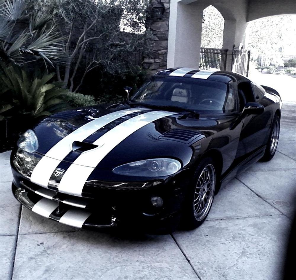 2000 DODGE VIPER GTS COUPE