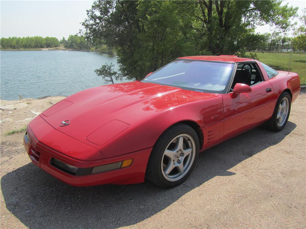 1991 CHEVROLET CORVETTE 2 DOOR COUPE