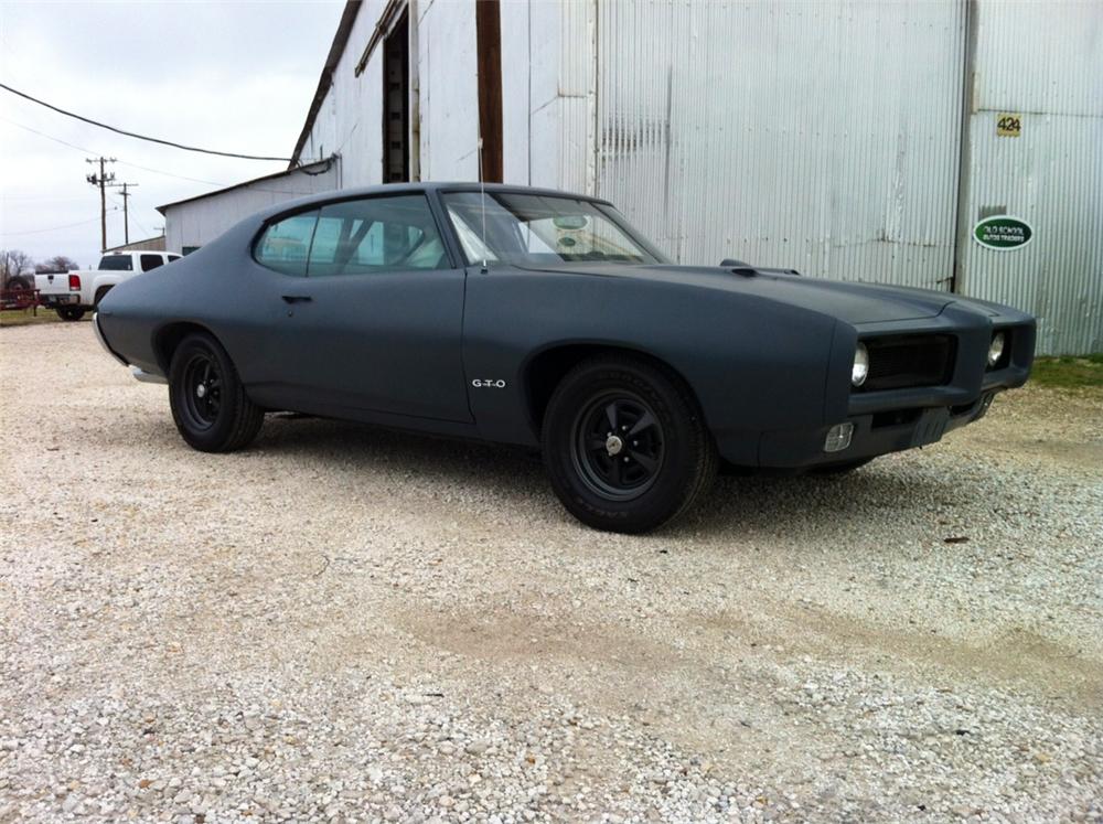 1969 PONTIAC GTO CUSTOM 2 DOOR HARDTOP