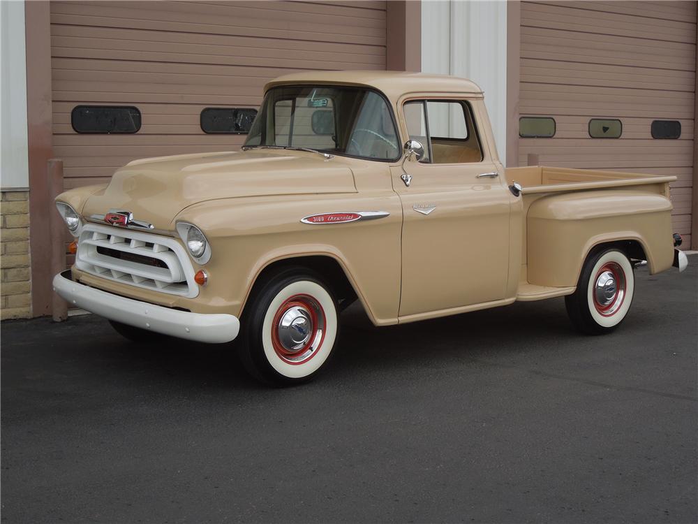 1957 CHEVROLET 3100 STEPSIDE PICKUP