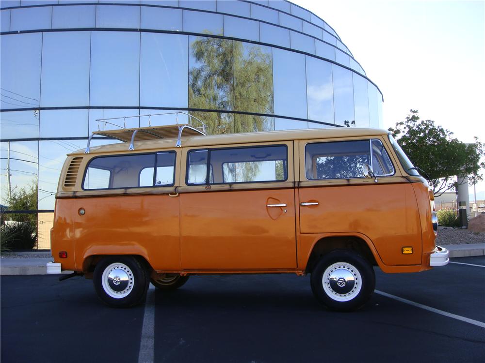 1978 VOLKSWAGEN BUS CUSTOM BAY WINDOW
