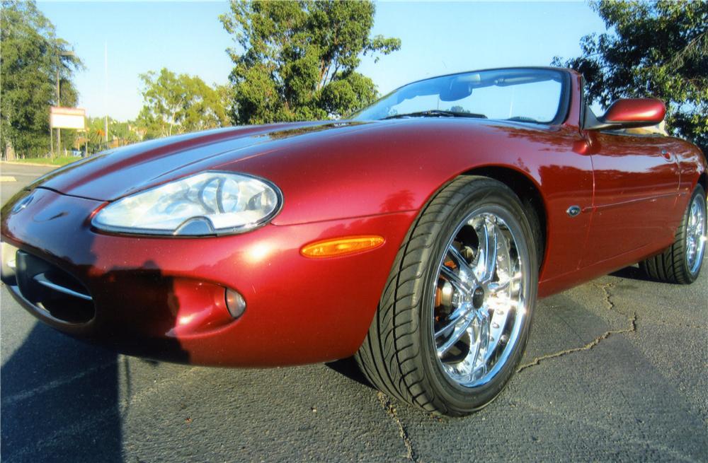 1997 JAGUAR XK8 CONVERTIBLE