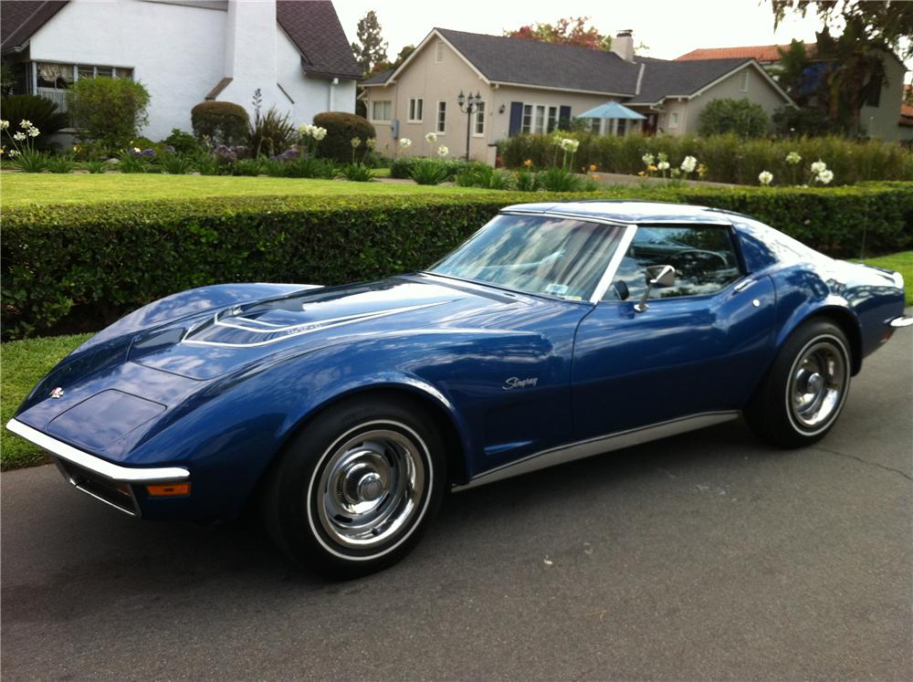1972 CHEVROLET CORVETTE 2 DOOR COUPE