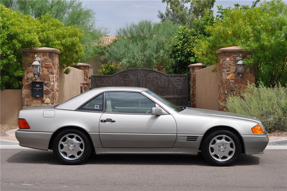 1992 MERCEDES-BENZ 500SL CONVERTIBLE