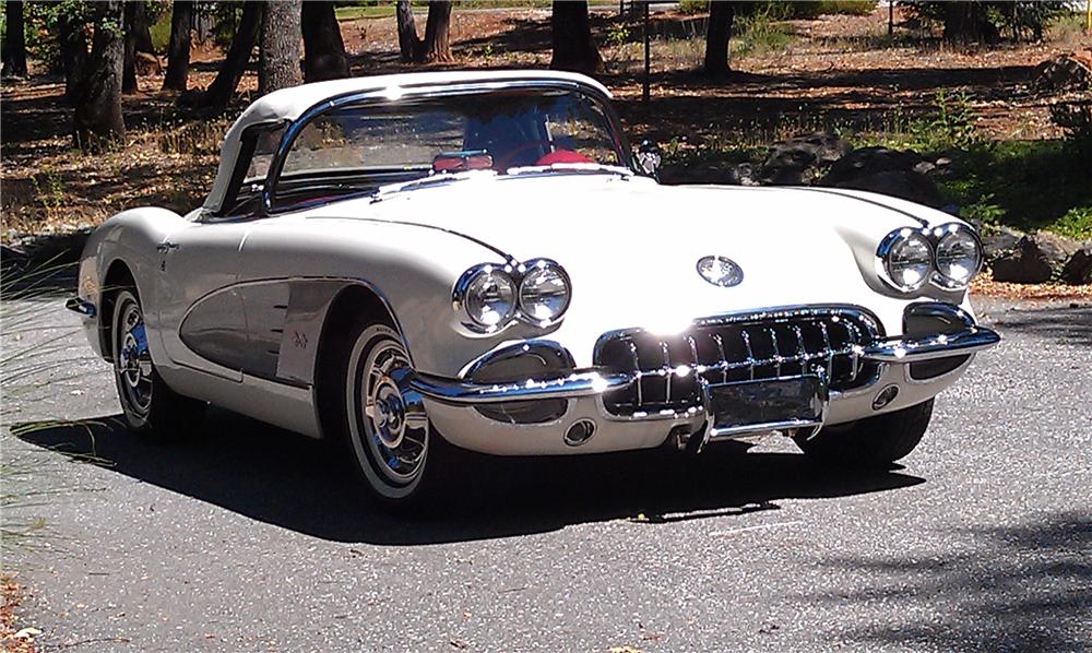 1960 CHEVROLET CORVETTE CONVERTIBLE