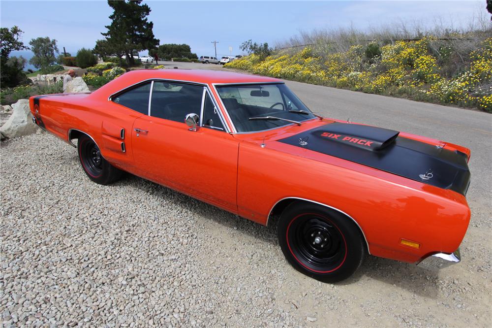 1969 DODGE SUPER BEE 2 DOOR HARDTOP