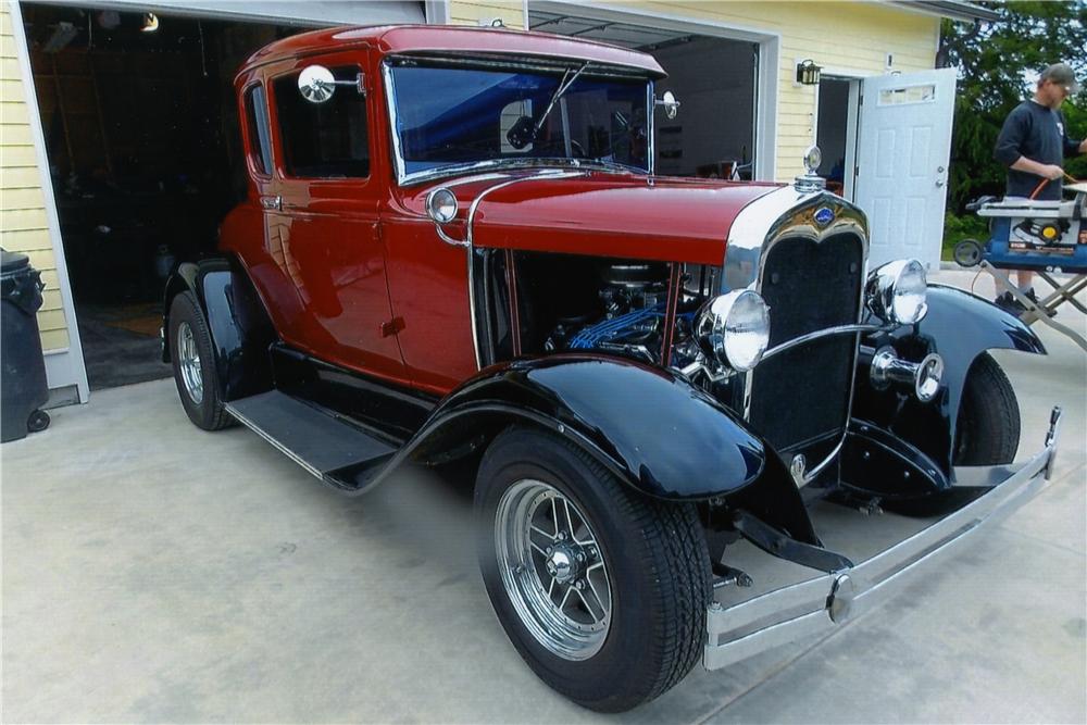 1930 FORD CUSTOM COUPE