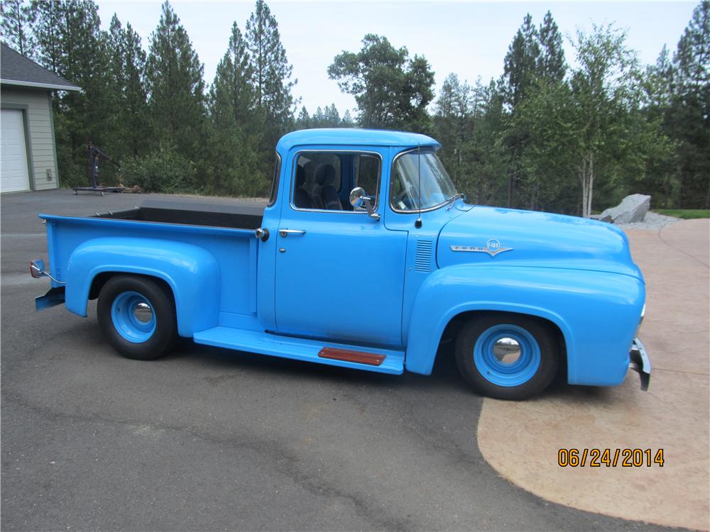 1956 FORD F-100 CUSTOM PICKUP