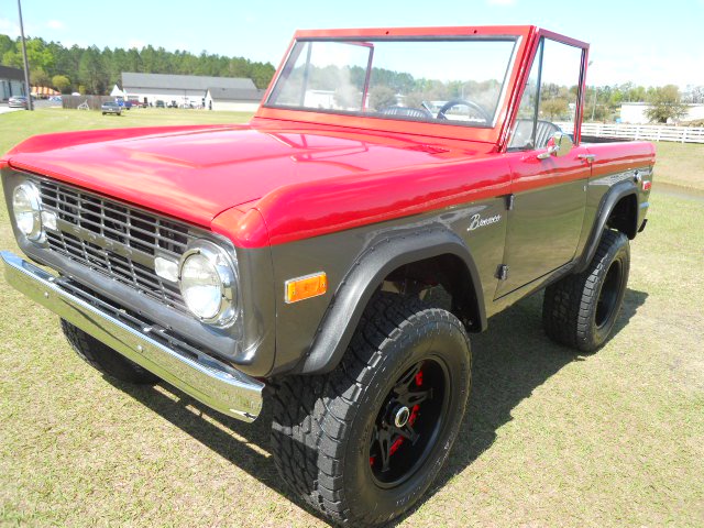 1968 FORD BRONCO CUSTOM HALF-CAB