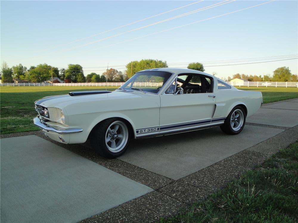 1966 FORD MUSTANG CUSTOM FASTBACK