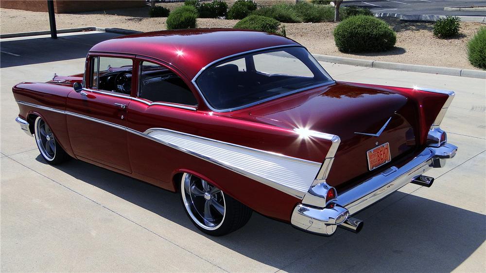 1957 CHEVROLET 210 CUSTOM 2 DOOR SEDAN