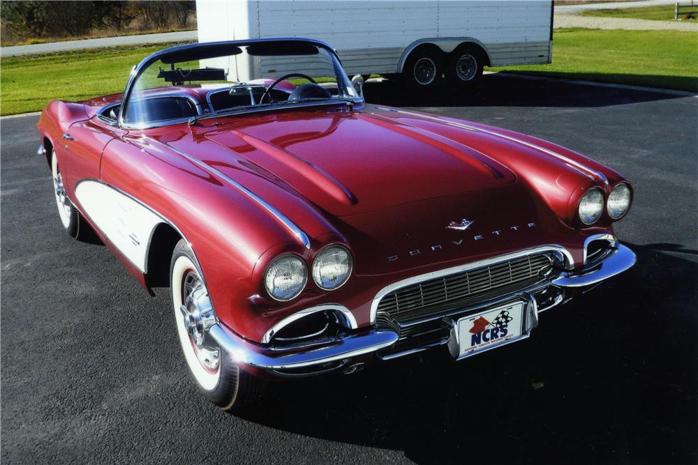 1961 CHEVROLET CORVETTE CONVERTIBLE