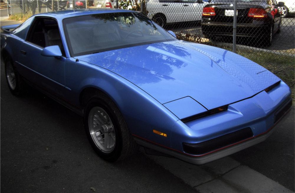 1989 PONTIAC FIREBIRD FORMULA 2 DOOR HARDTOP