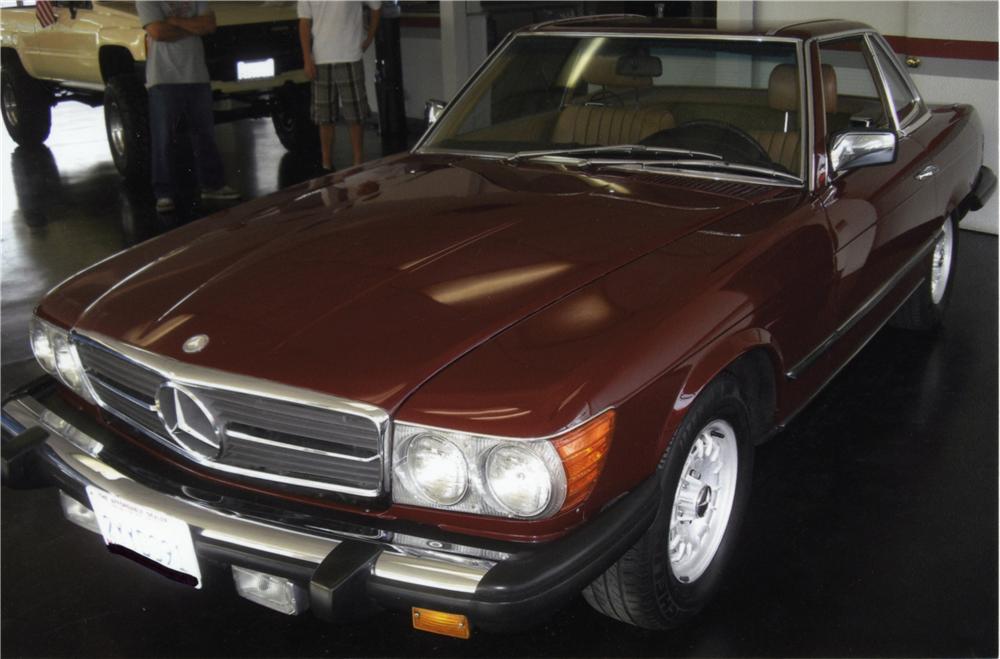 1984 MERCEDES-BENZ 380SL CONVERTIBLE