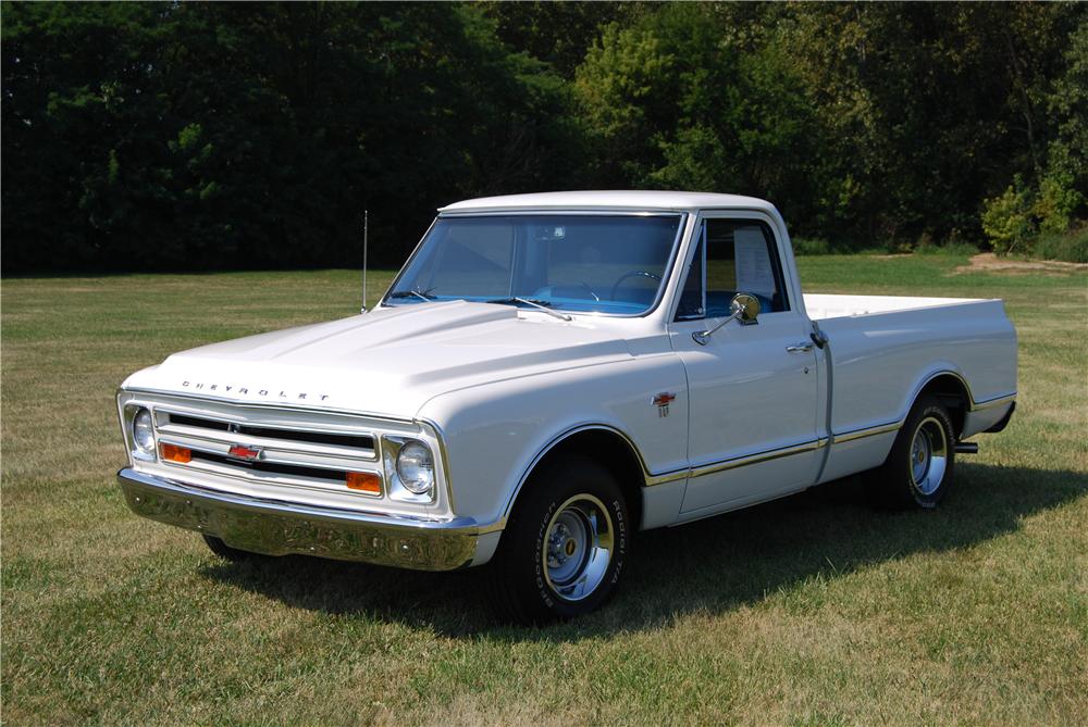 1967 CHEVROLET C-10 CUSTOM SHORT BED PICKUP