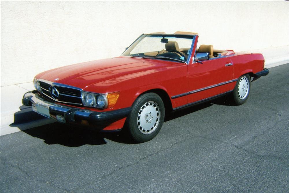 1988 MERCEDES-BENZ 560SL CONVERTIBLE