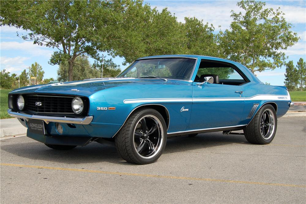 1969 CHEVROLET CAMARO CUSTOM 2 DOOR COUPE