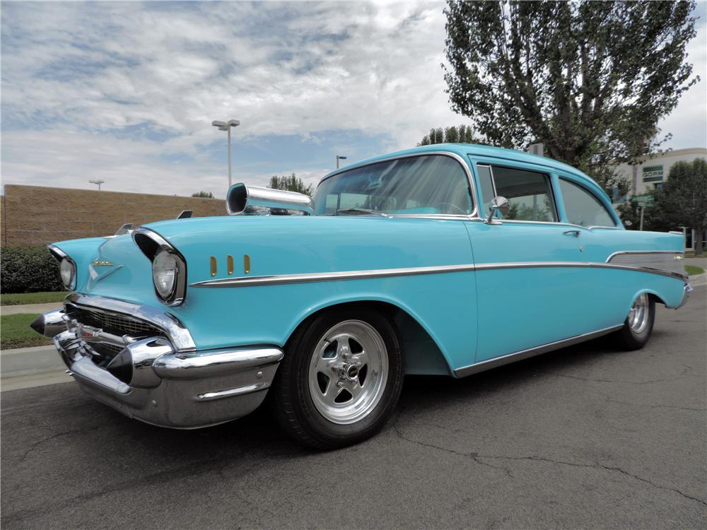 1957 CHEVROLET 210 CUSTOM 2 DOOR HARDTOP