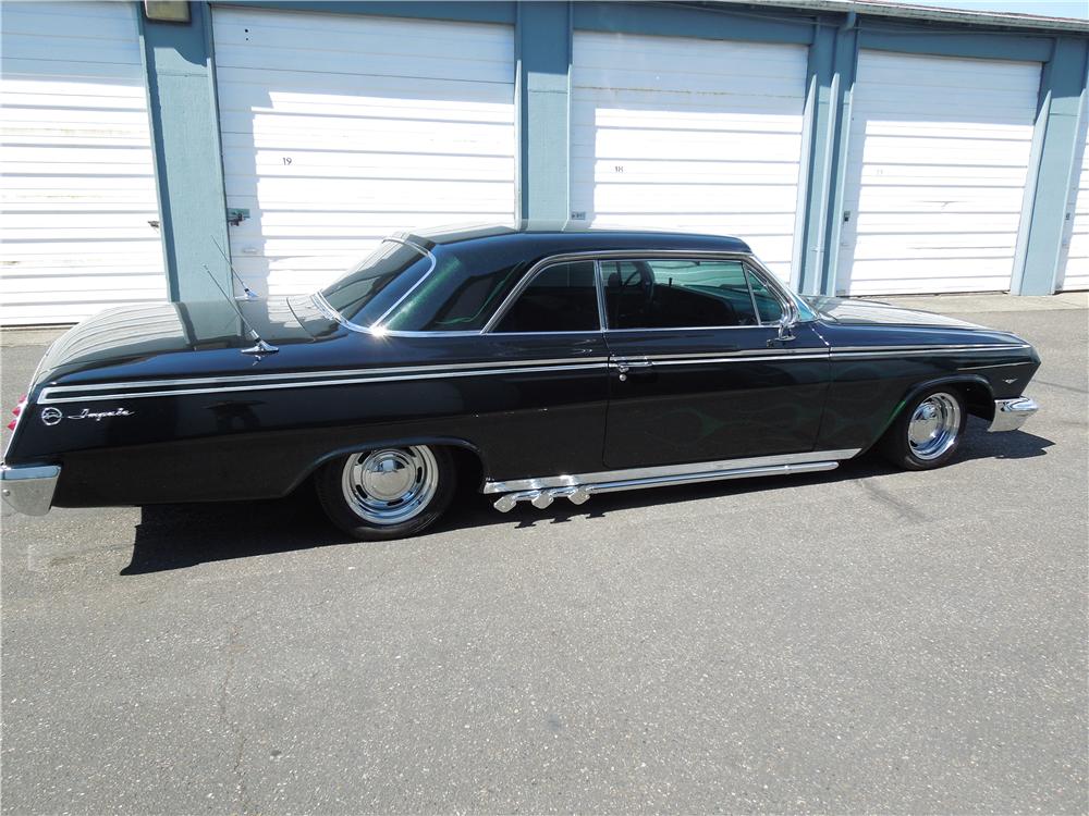 1962 CHEVROLET IMPALA SS CUSTOM 2 DOOR HARDTOP