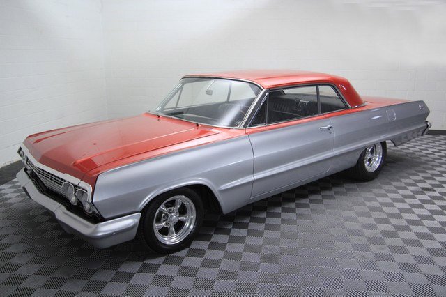 1963 CHEVROLET IMPALA CUSTOM 2 DOOR HARDTOP