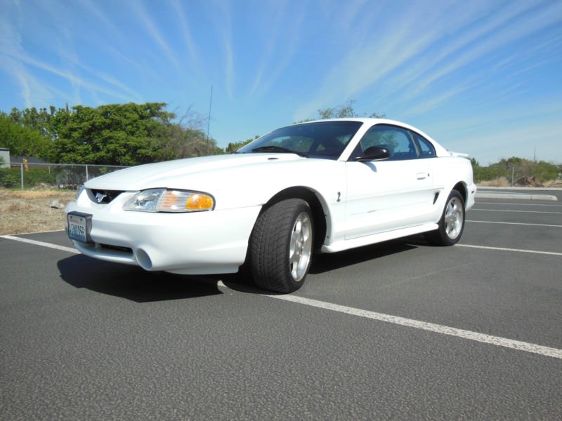 1994 FORD MUSTANG COBRA SVT 2 DOOR COUPE