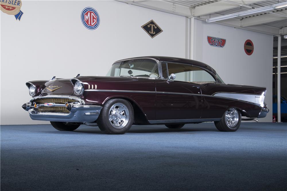 1957 CHEVROLET BEL AIR CUSTOM 2 DOOR HARDTOP