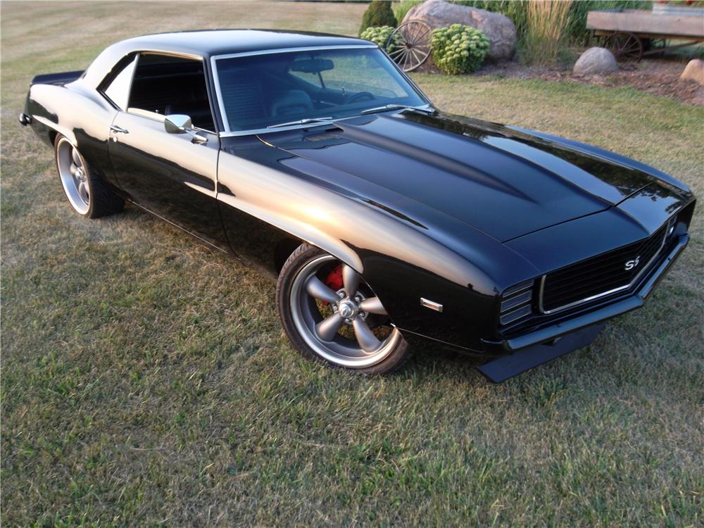 1969 CHEVROLET CAMARO CUSTOM 2 DOOR COUPE