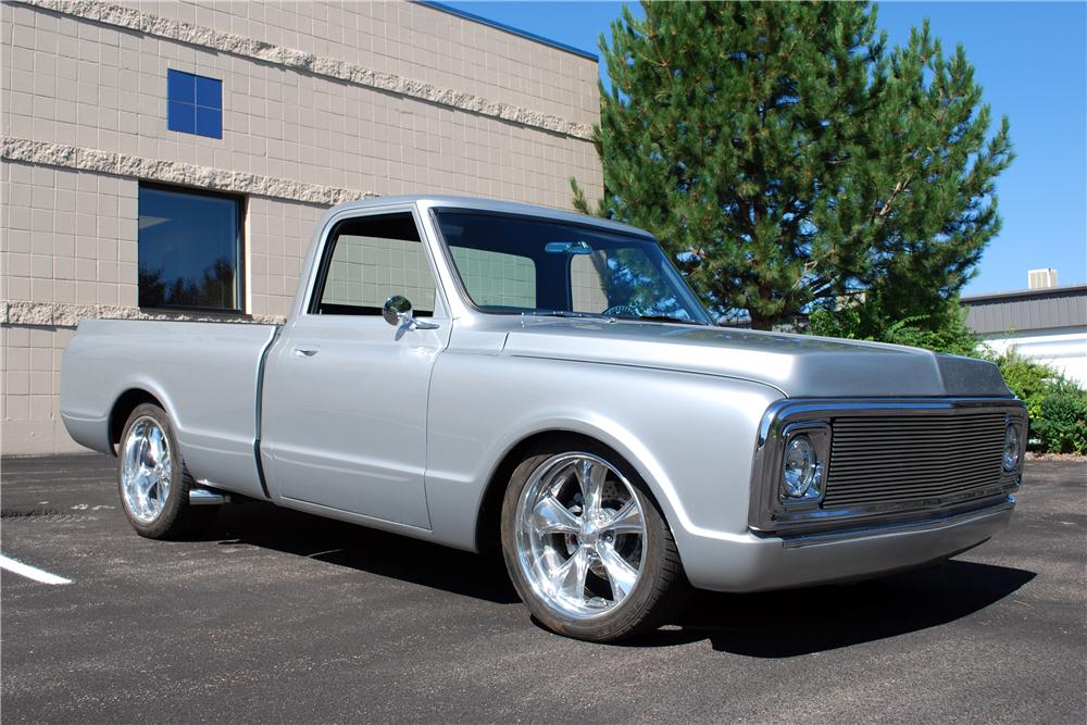 1969 CHEVROLET C-10 CUSTOM PICKUP