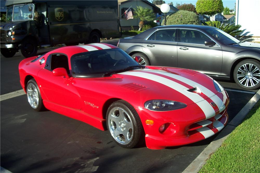 2002 DODGE VIPER GTS 2 DOOR COUPE