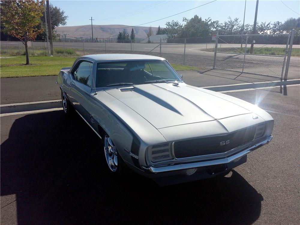 1969 CHEVROLET CAMARO RS/SS CUSTOM 2 DOOR COUPE