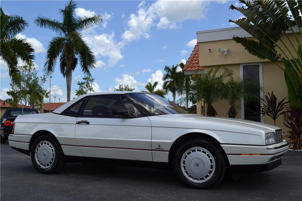 1989 CADILLAC ALLANTE CONVERTIBLE