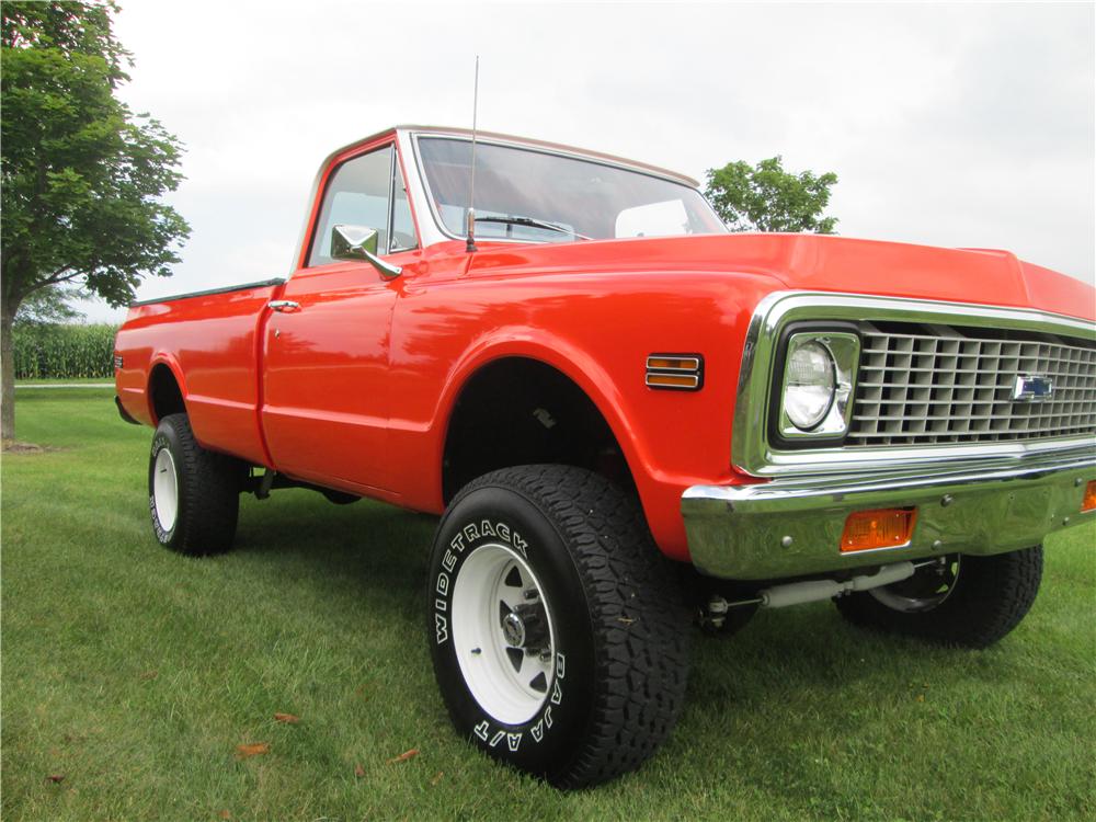 1972 CHEVROLET C-20 CUSTOM PICKUP