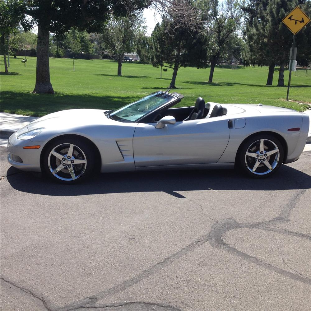 2005 CHEVROLET CORVETTE CONVERTIBLE