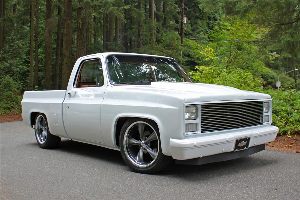 1985 CHEVROLET C-10 CUSTOM PICKUP