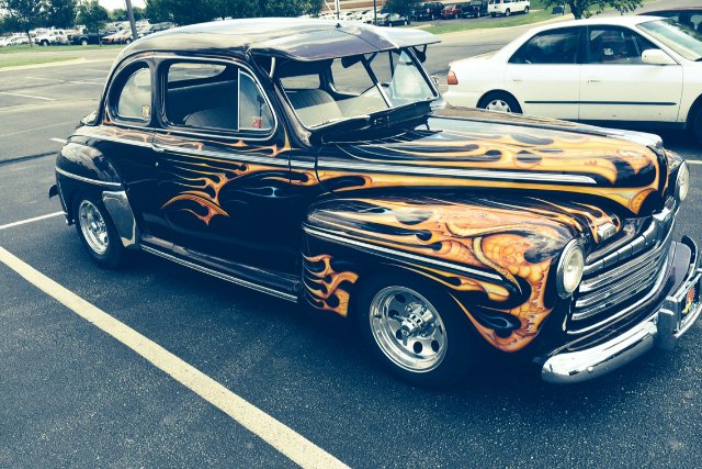 1946 FORD SUPER DELUXE CUSTOM 2 DOOR COUPE