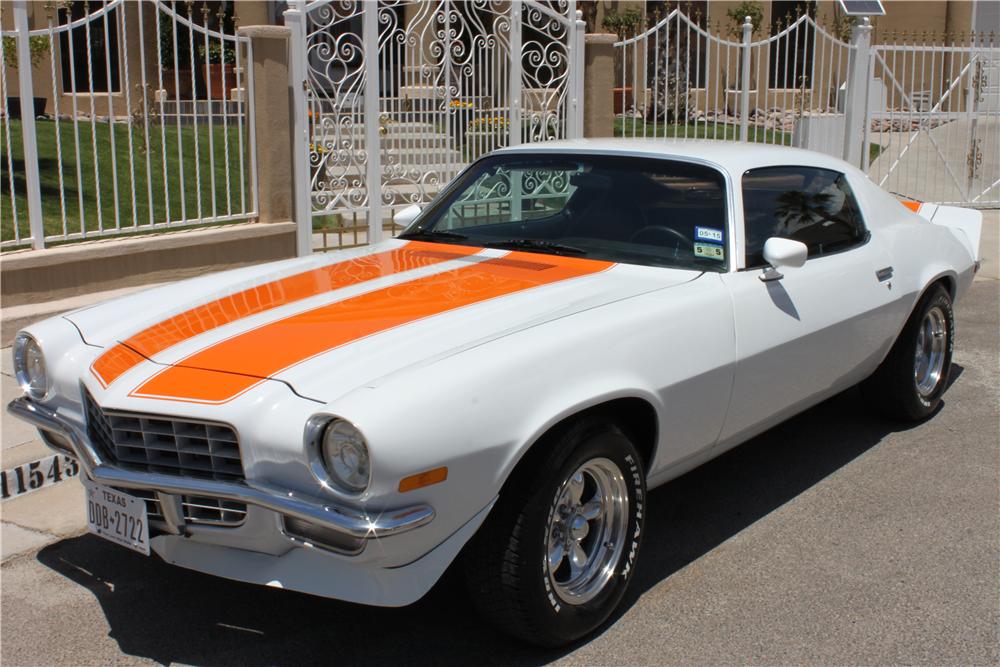 1972 CHEVROLET CAMARO CUSTOM 2 DOOR COUPE