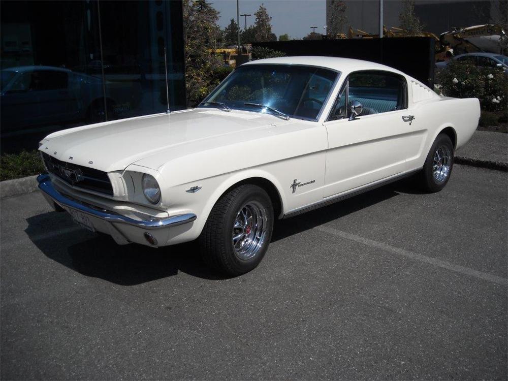 1965 FORD MUSTANG 2 DOOR FASTBACK