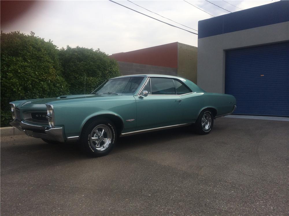 1966 PONTIAC GTO 2 DOOR HARDTOP