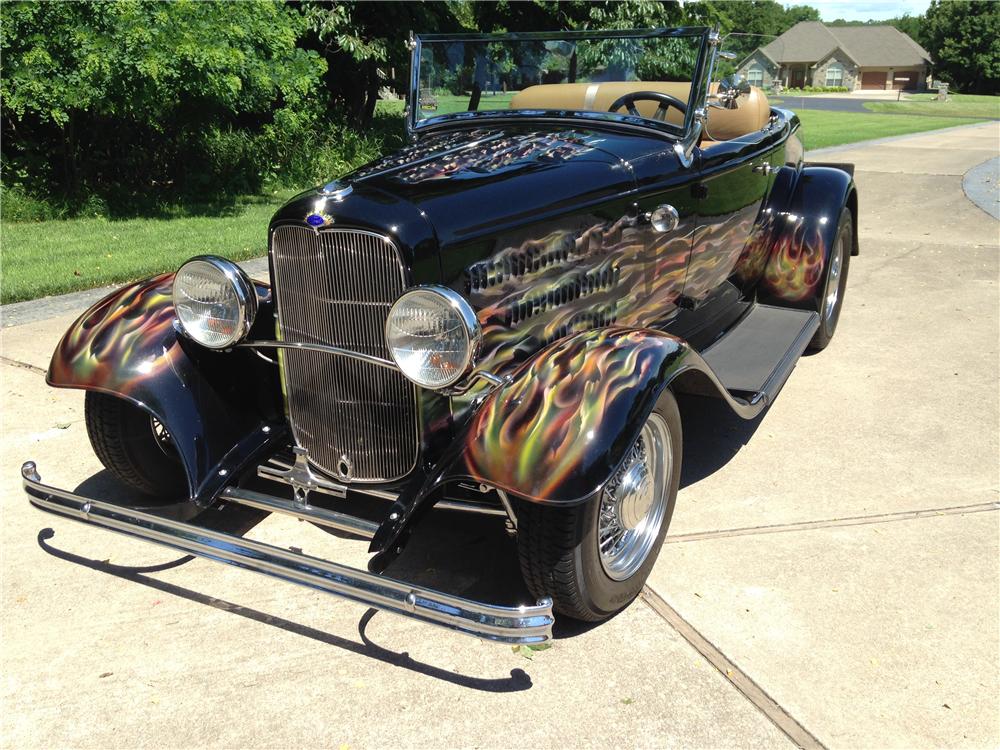 1932 FORD CUSTOM ROADSTER