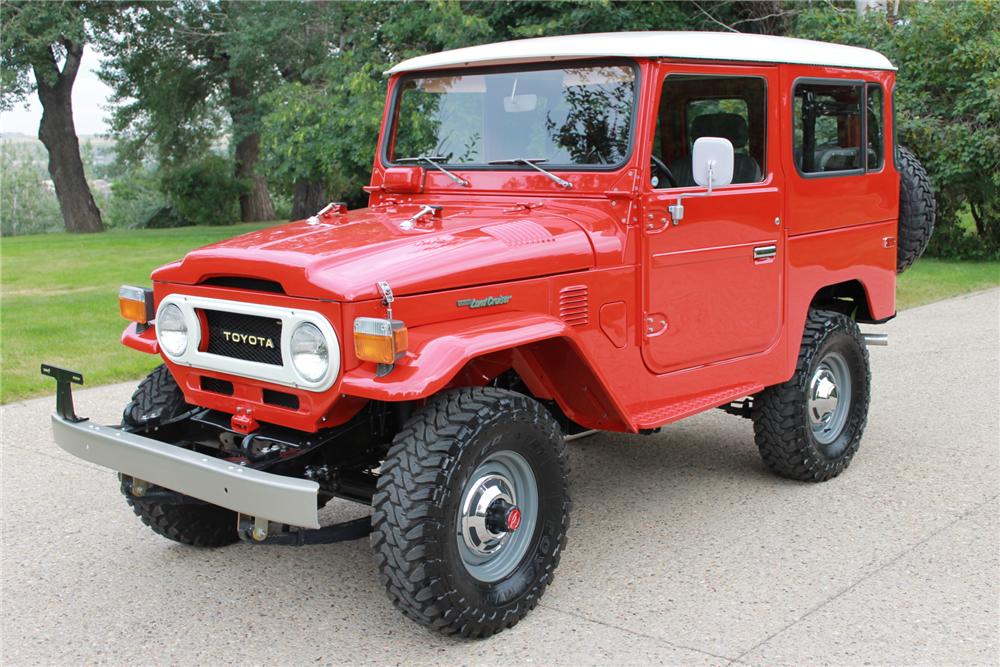 1977 TOYOTA LAND CRUISER FJ-40 2 DOOR HARDTOP