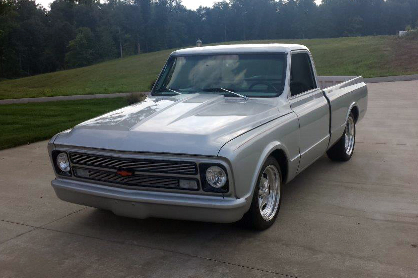 1967 CHEVROLET C-10 CUSTOM PICKUP