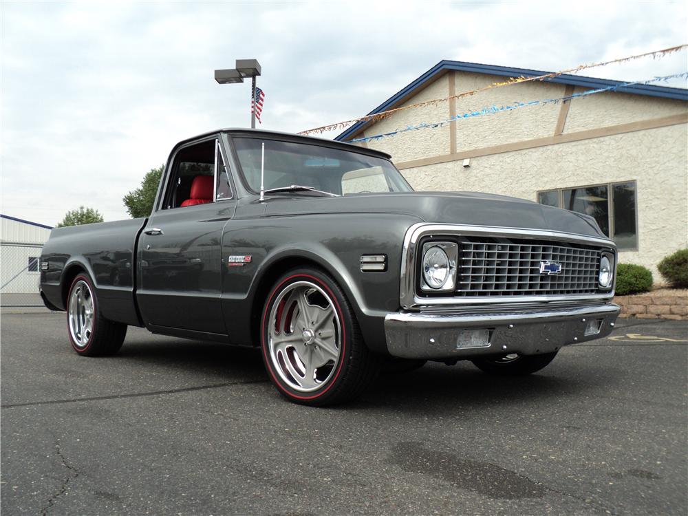 1971 CHEVROLET C-10 CUSTOM PICKUP