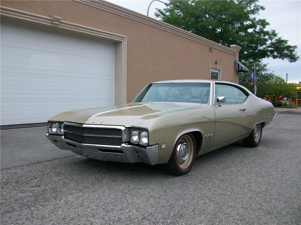 1969 BUICK SKYLARK 2 DOOR HARDTOP