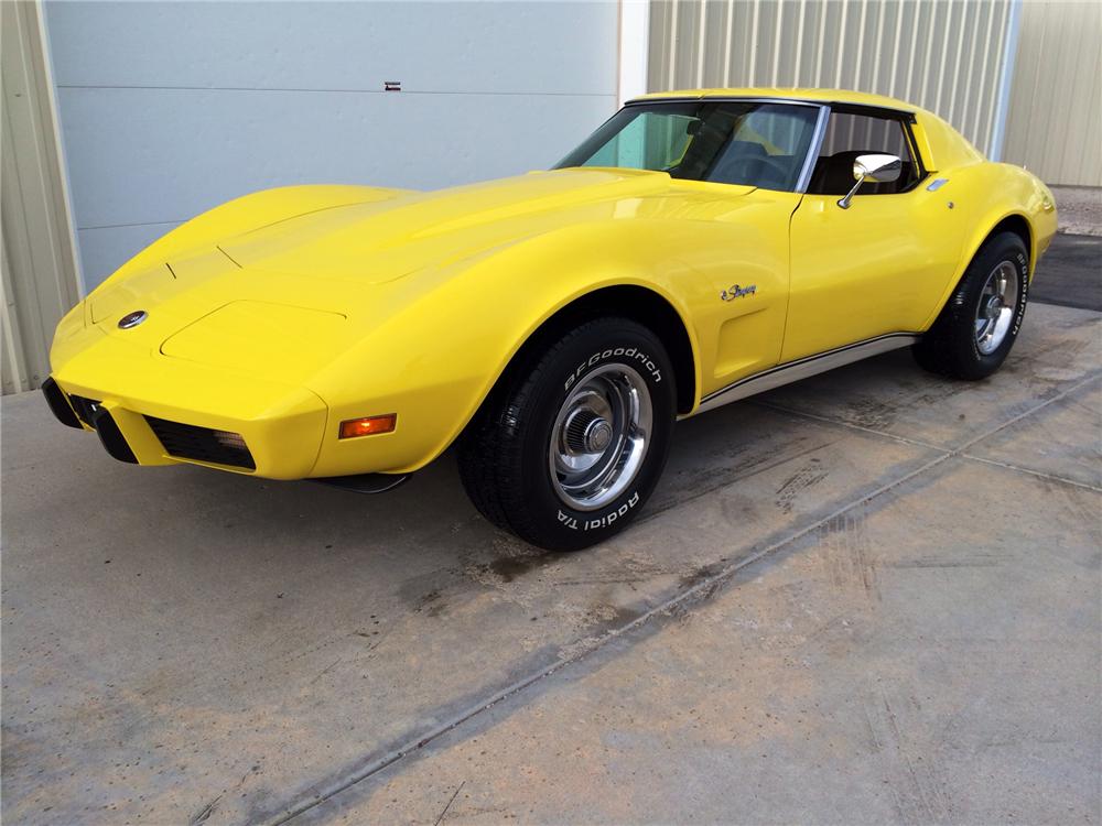 1976 CHEVROLET CORVETTE 2 DOOR COUPE