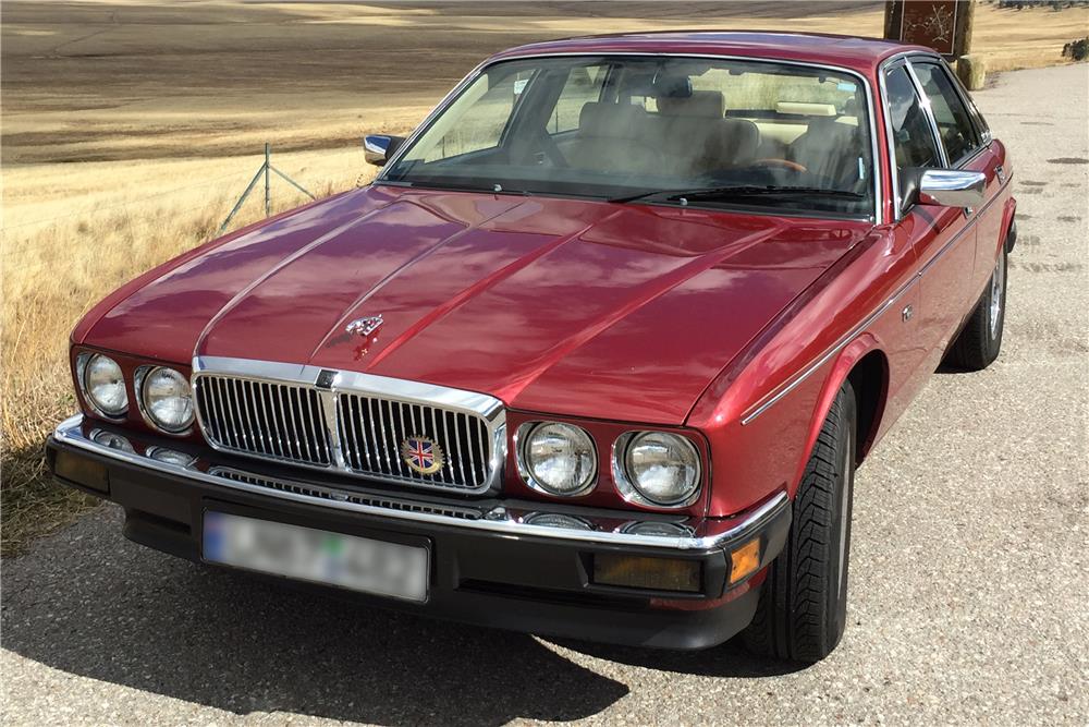 1989 JAGUAR XJ 6 SEDAN